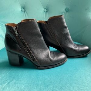 Sofft Black Leather Booties